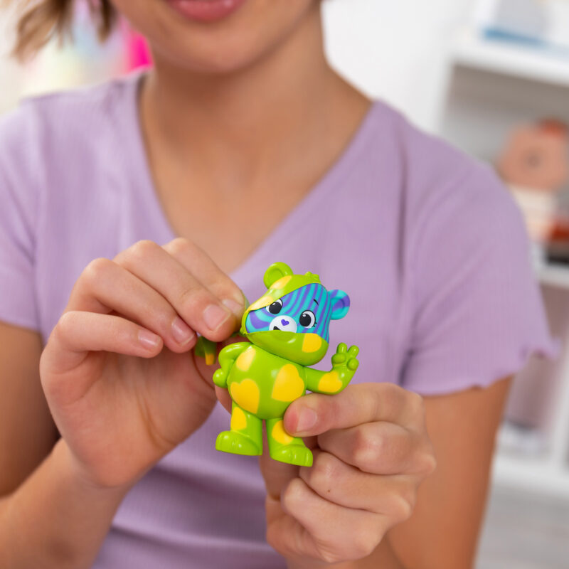 Care Bears – Peel and Reveal - US 3706