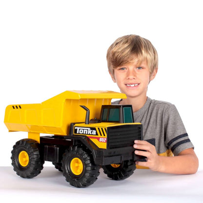Tonka Mighty Dump Truck - US 8020