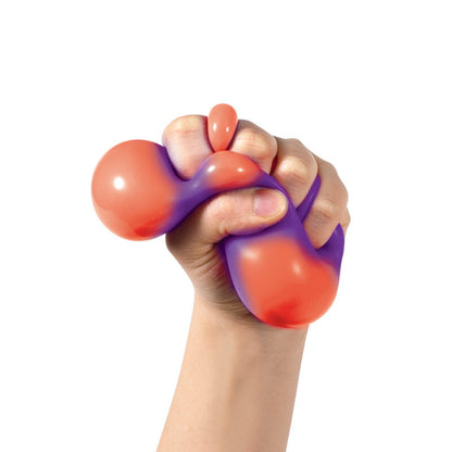NeeDoh Color Change Squeeze Heart - US 2833